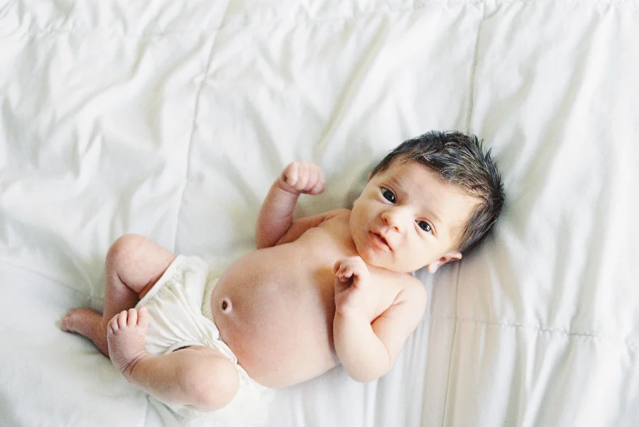 a-love-los-angeles-newborn-photographer-03a.jpg