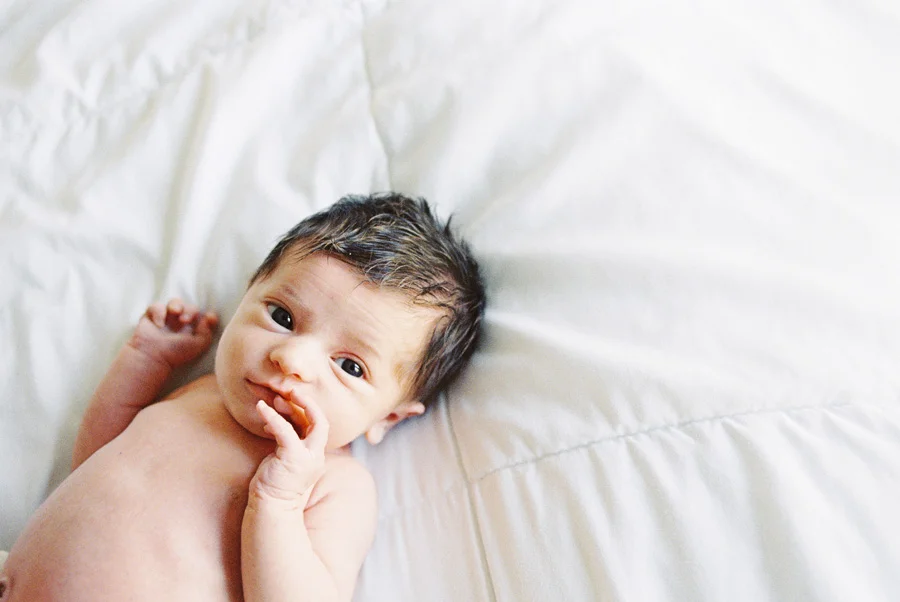 a-love-los-angeles-newborn-photographer-04a.jpg
