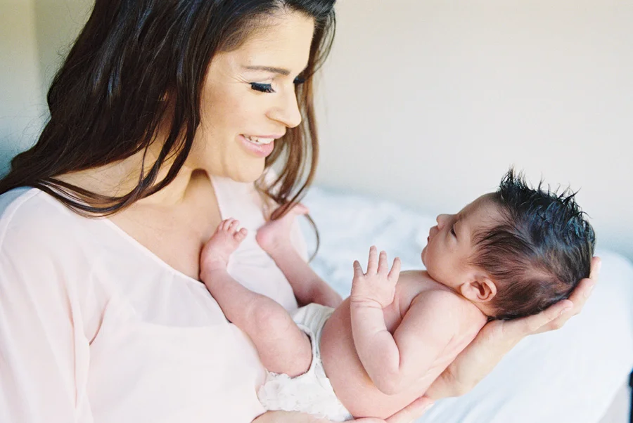 a-love-los-angeles-newborn-photographer-010.jpg