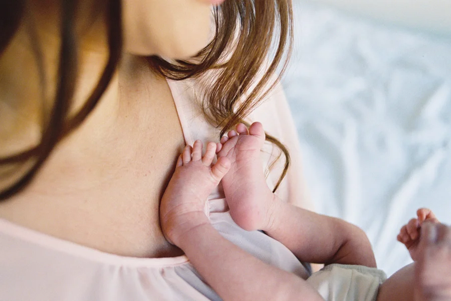 a-love-los-angeles-newborn-photographer-011.jpg