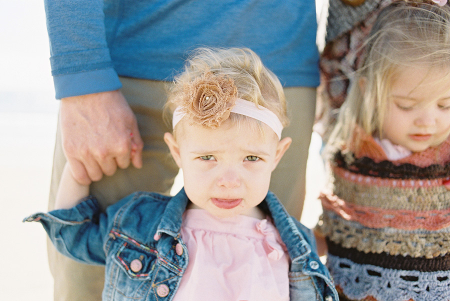 orange-county-family-photographer-victoria-oleary-day-at-the-beach-13.jpg