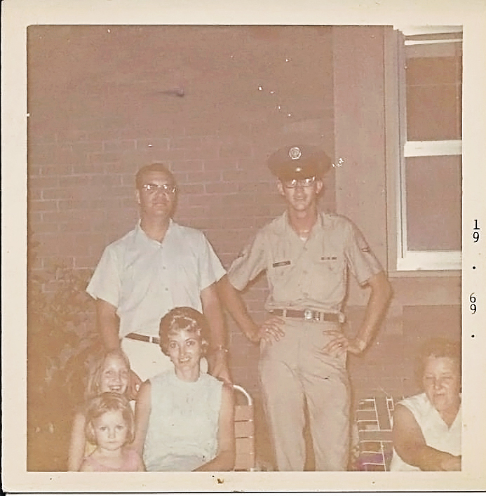 My Aunt Helen and Uncle Don and 2 of my cousins, my real dad and my (grandmother) mom. This would have been shortly before I was born. Dude looks like Gomer Pile, lol. It's okay, you can laugh. He was/is a really tall, lanky guy and should be instructed to never, ever, stand like that. 