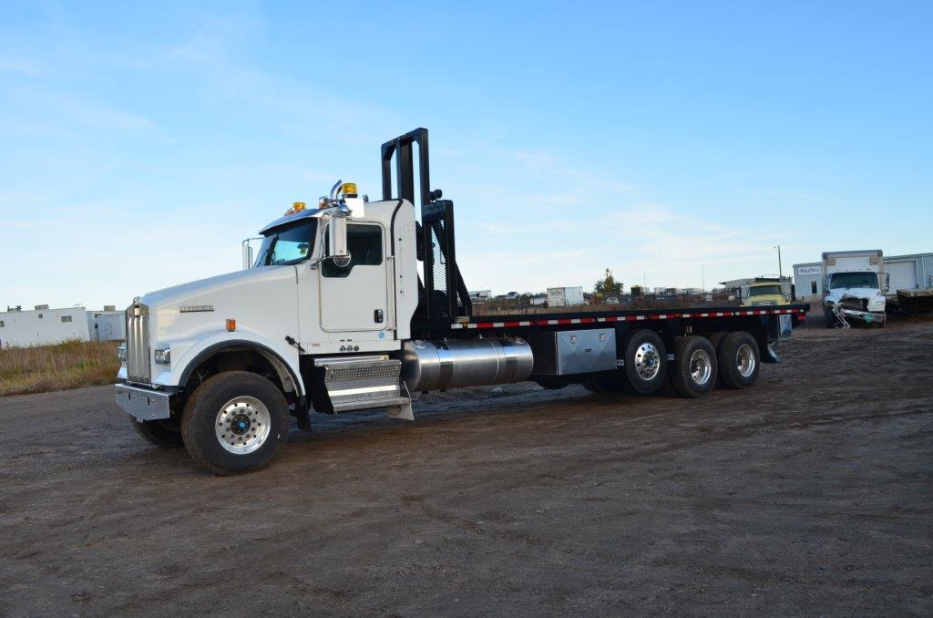  2013 Kenworth W900S 