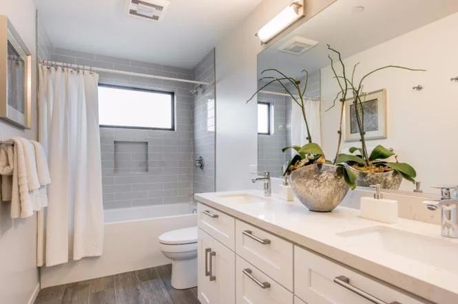 1244 stanwirth bath1.jpg