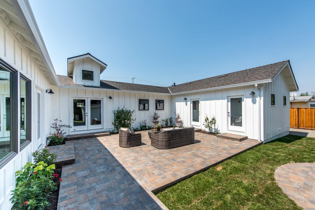 15148 Charlotte ave10.jpg