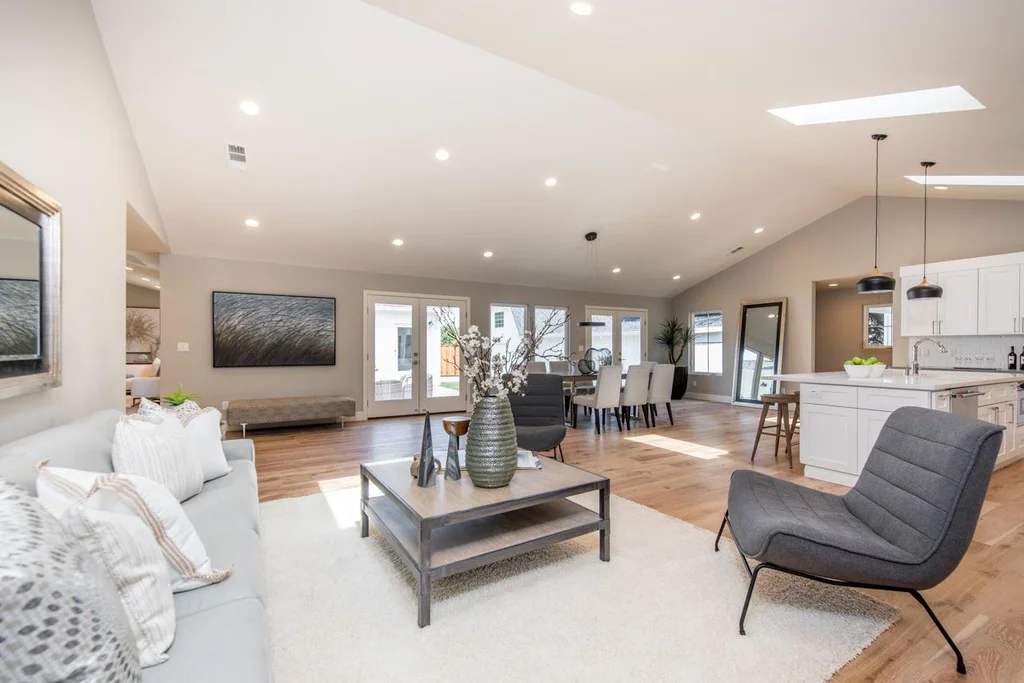 15148 Charlotte ave4.jpg