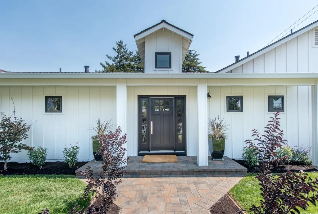 15148 Charlotte ave.jpg