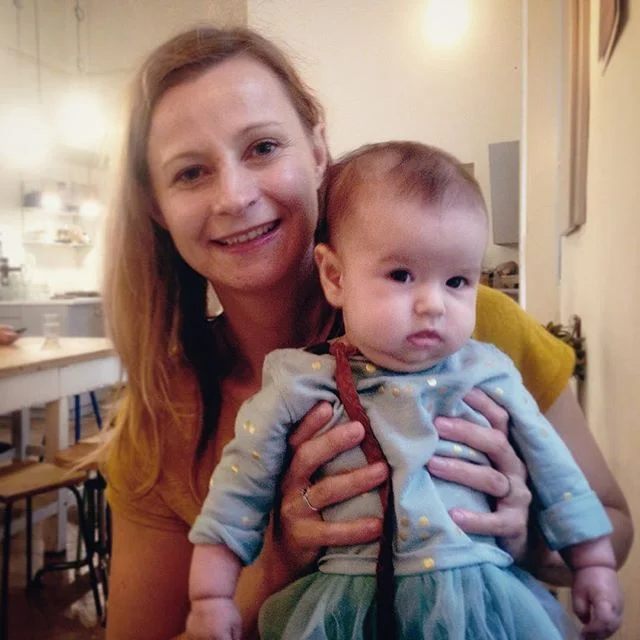 Organic market, coffee and these cuties make for a fun Saturday morning.