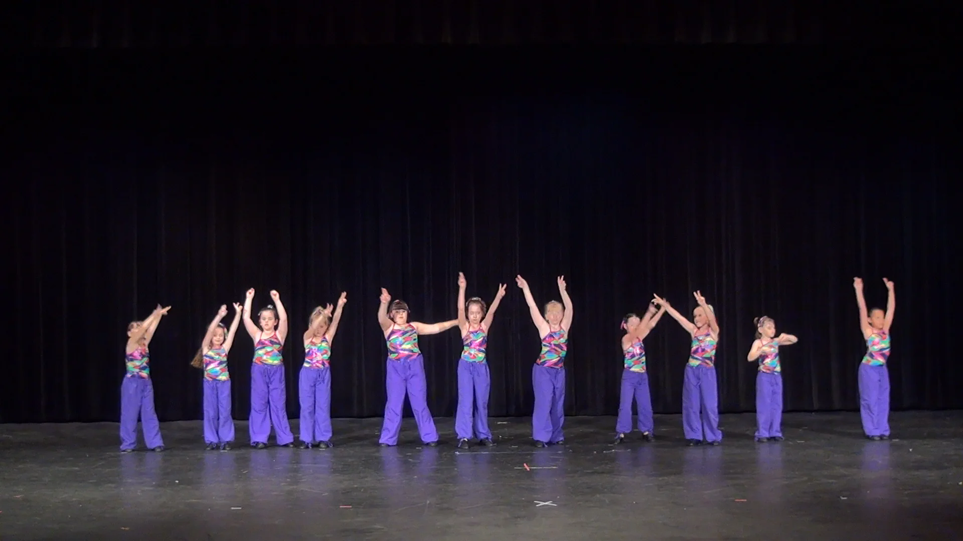 2014 Dance Fusion Intro.Movie_Snapshot.jpg