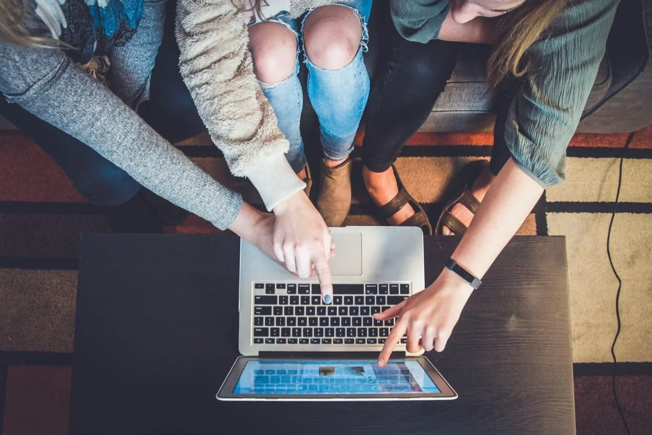 pod-micro-school-students-learn-online-pch-tutors