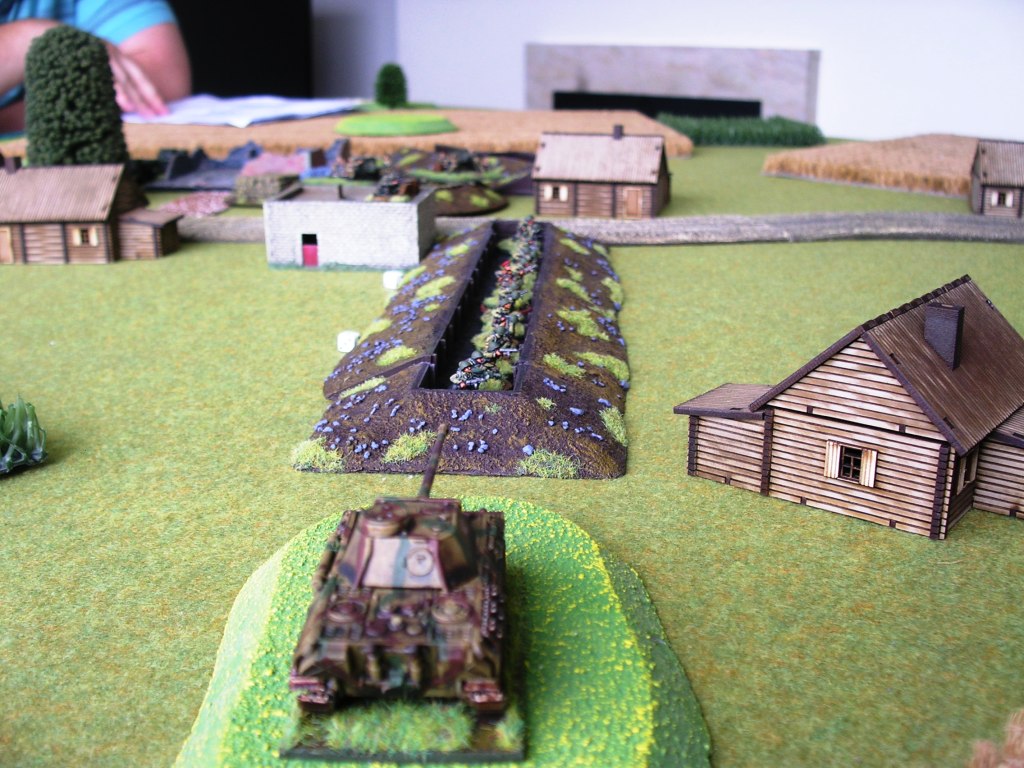 ...the Panther found itself beautifully lined up to fire down into the Soviet trench