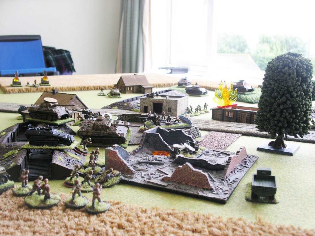 In went the German MG-carrying half-tracks and some of the panzergrenadiers