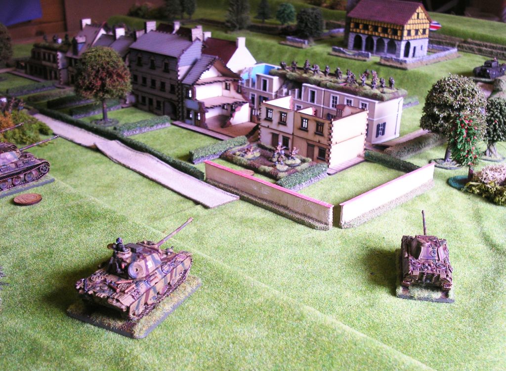 Picture 12, 13 & 14: Final movements on the eastern side of the field.