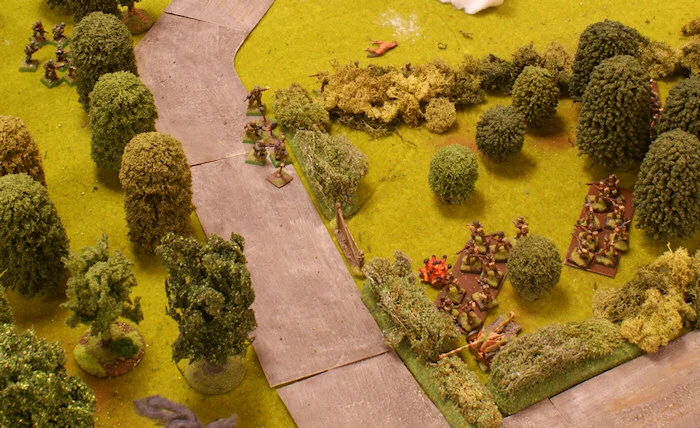 Under British heavy fire, the last group of the zug 1 has to fall back before being destroyed.