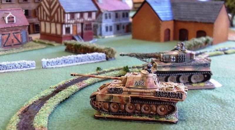  Big cats move to defend the left flank 