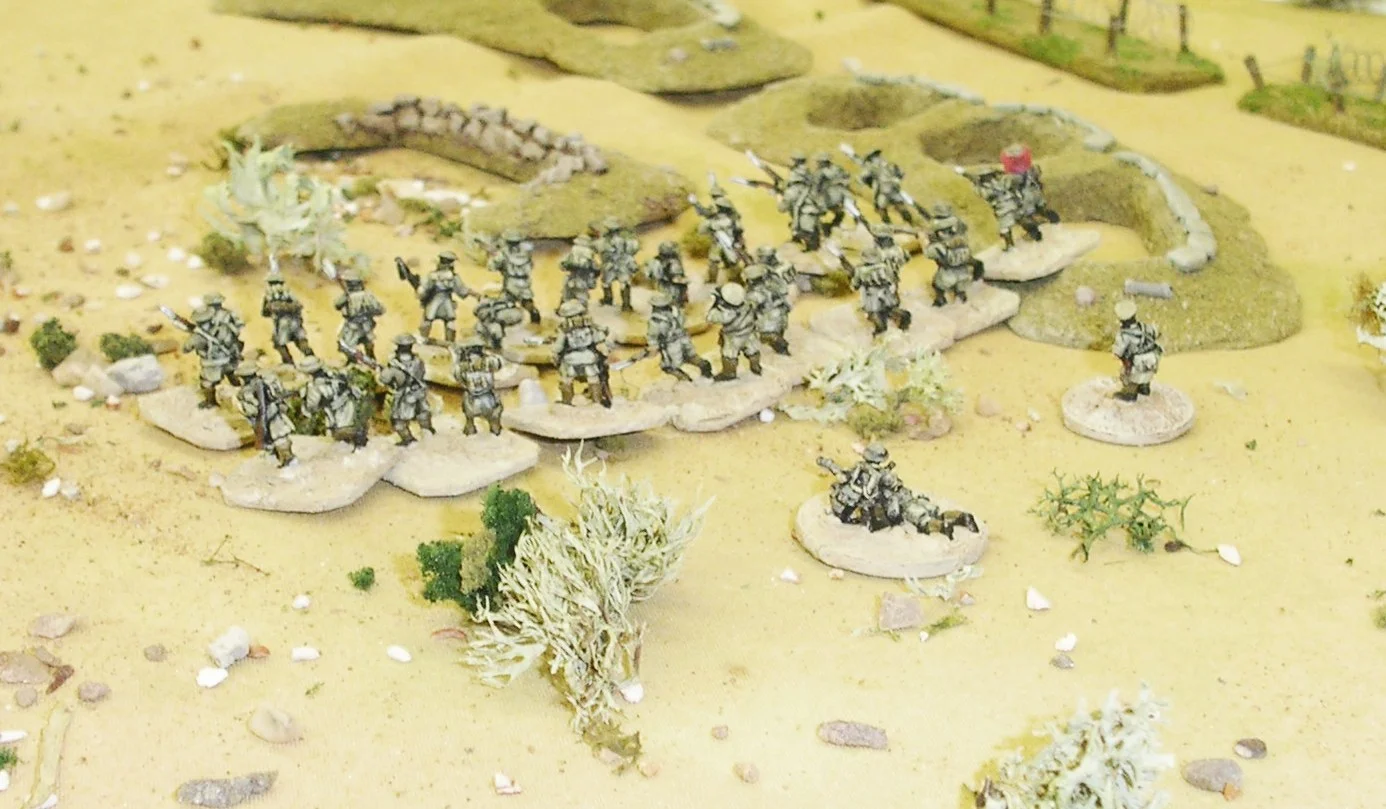 The Australians charge in!