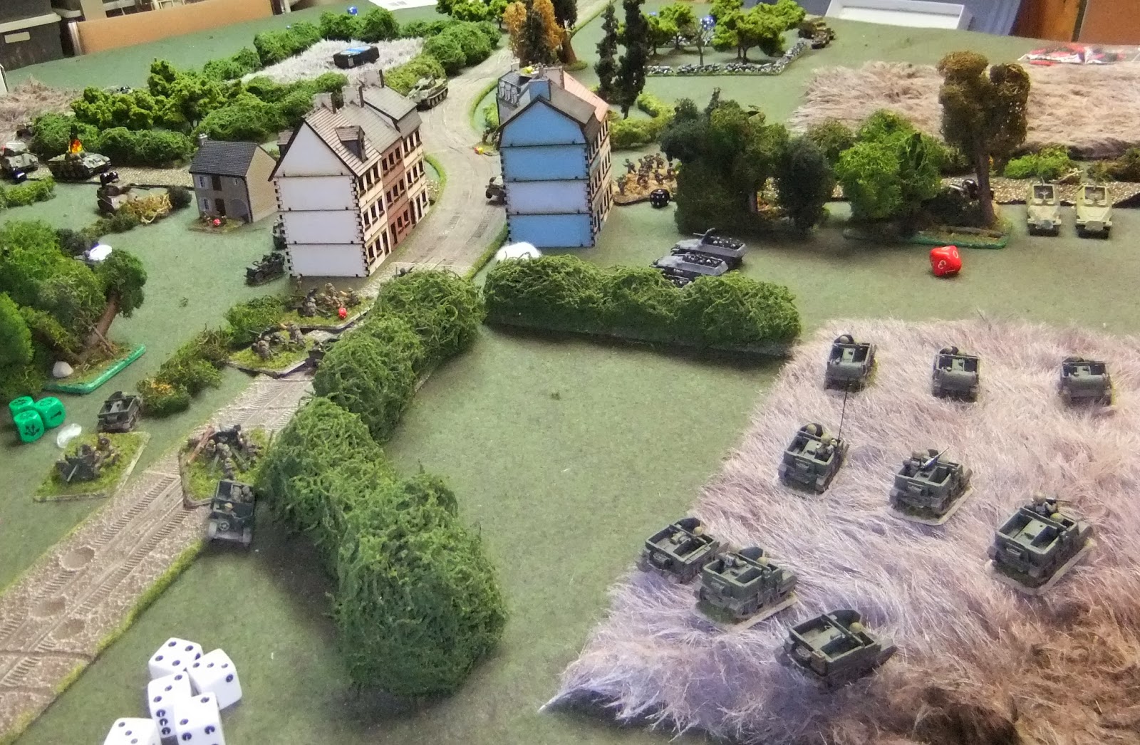 AT Plt deploys to engage Panthers while Carrier Plt outflanks the Germans 