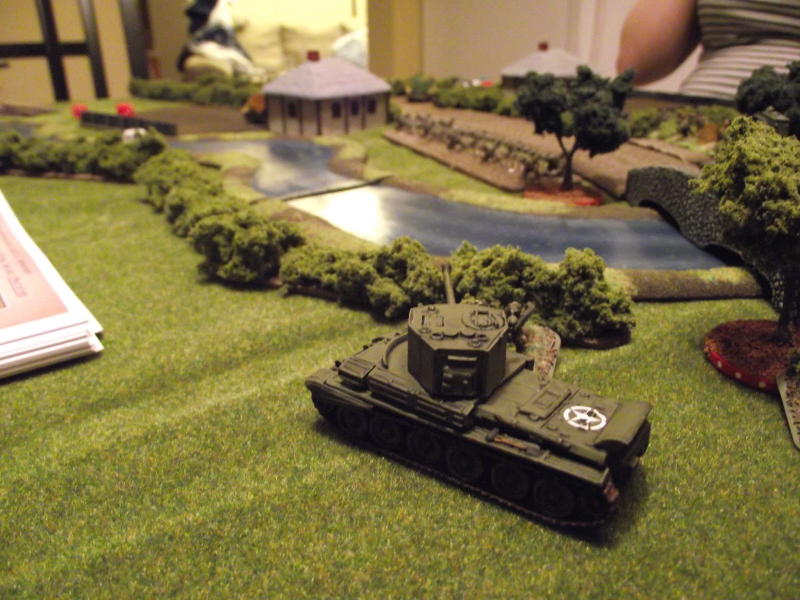  Challenger starts to look for targets and spots the Panzer IV at the junction. 