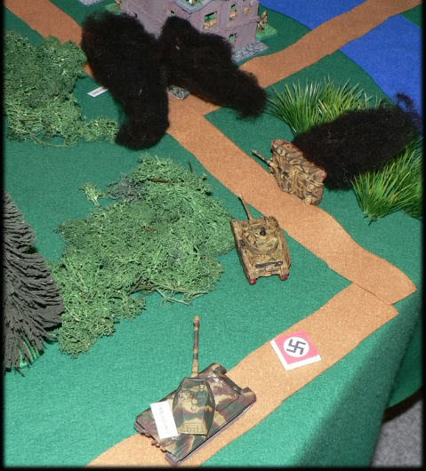 Unfortunately my signature bad luck sees to it that the Tiger is immobilised, the StuG gets it, and only the Pz IV is able to engage anything further...