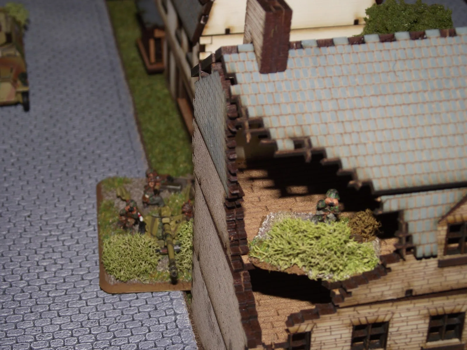 The German mortar spotter.