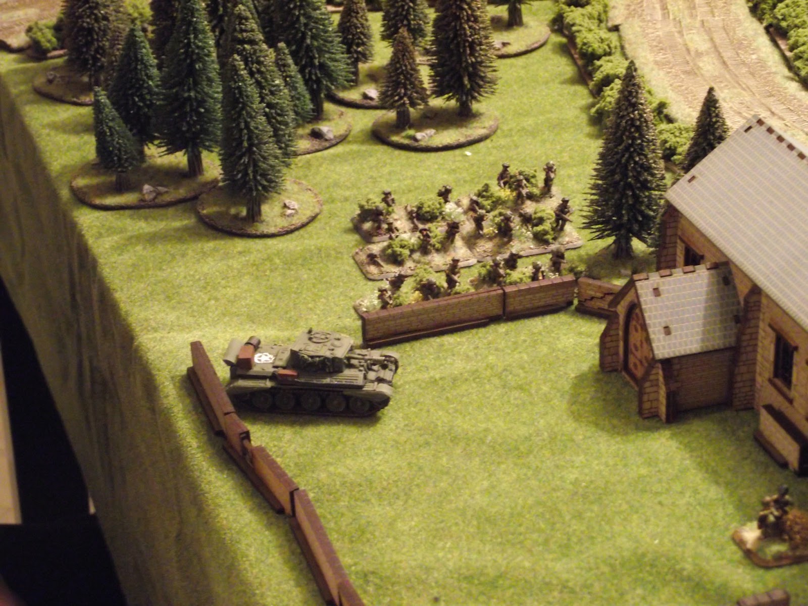  David starts to gather his platoon for an all out assault. 