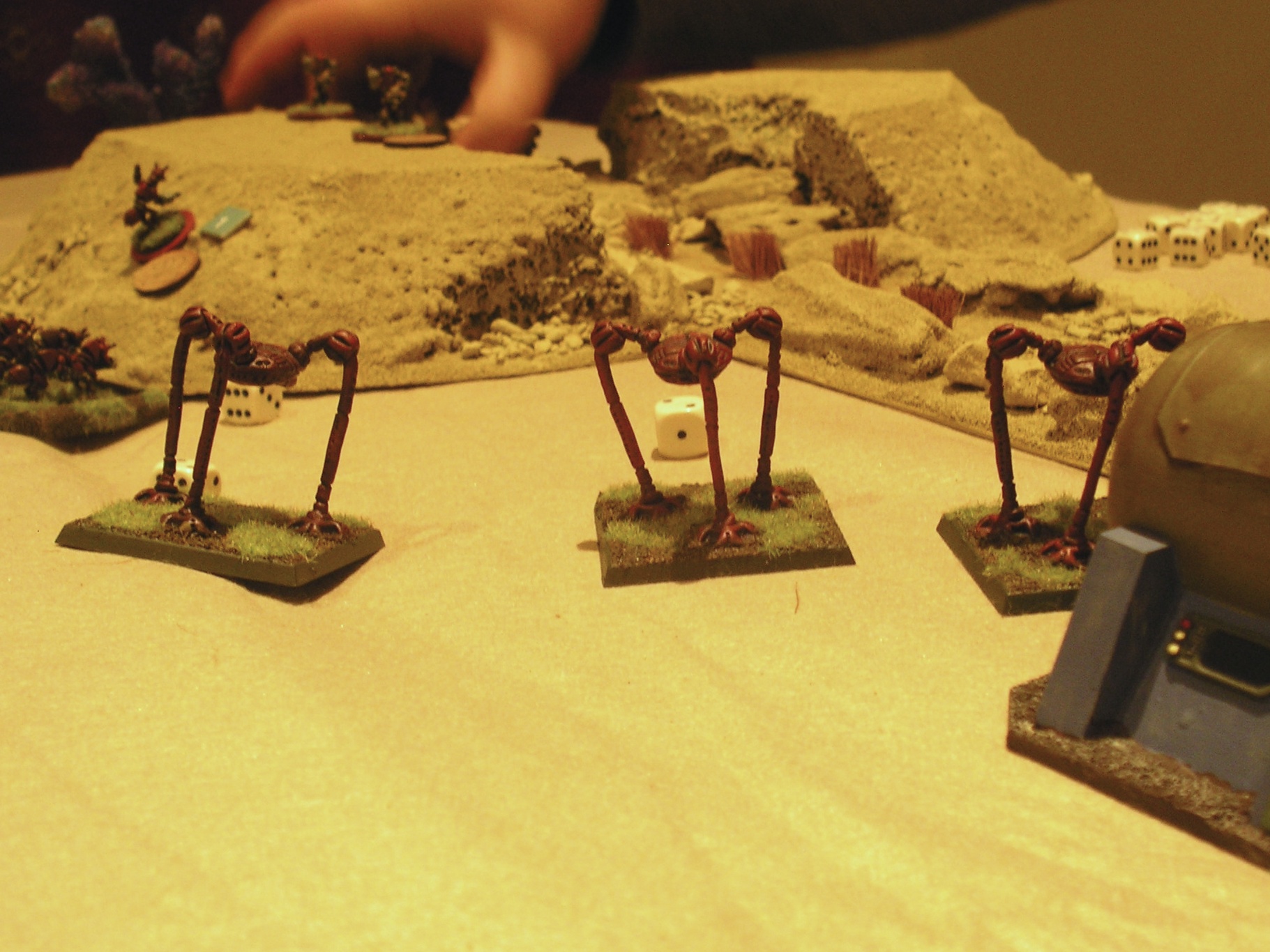 The Tripods attack!