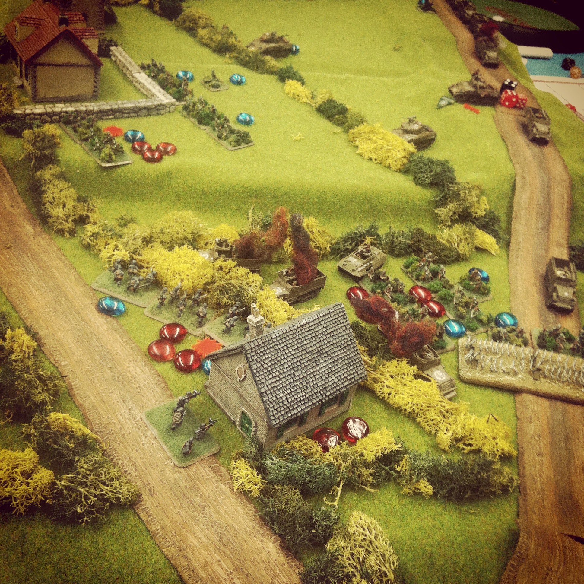  US reinforcements arrive at the house and advance on the defending German left