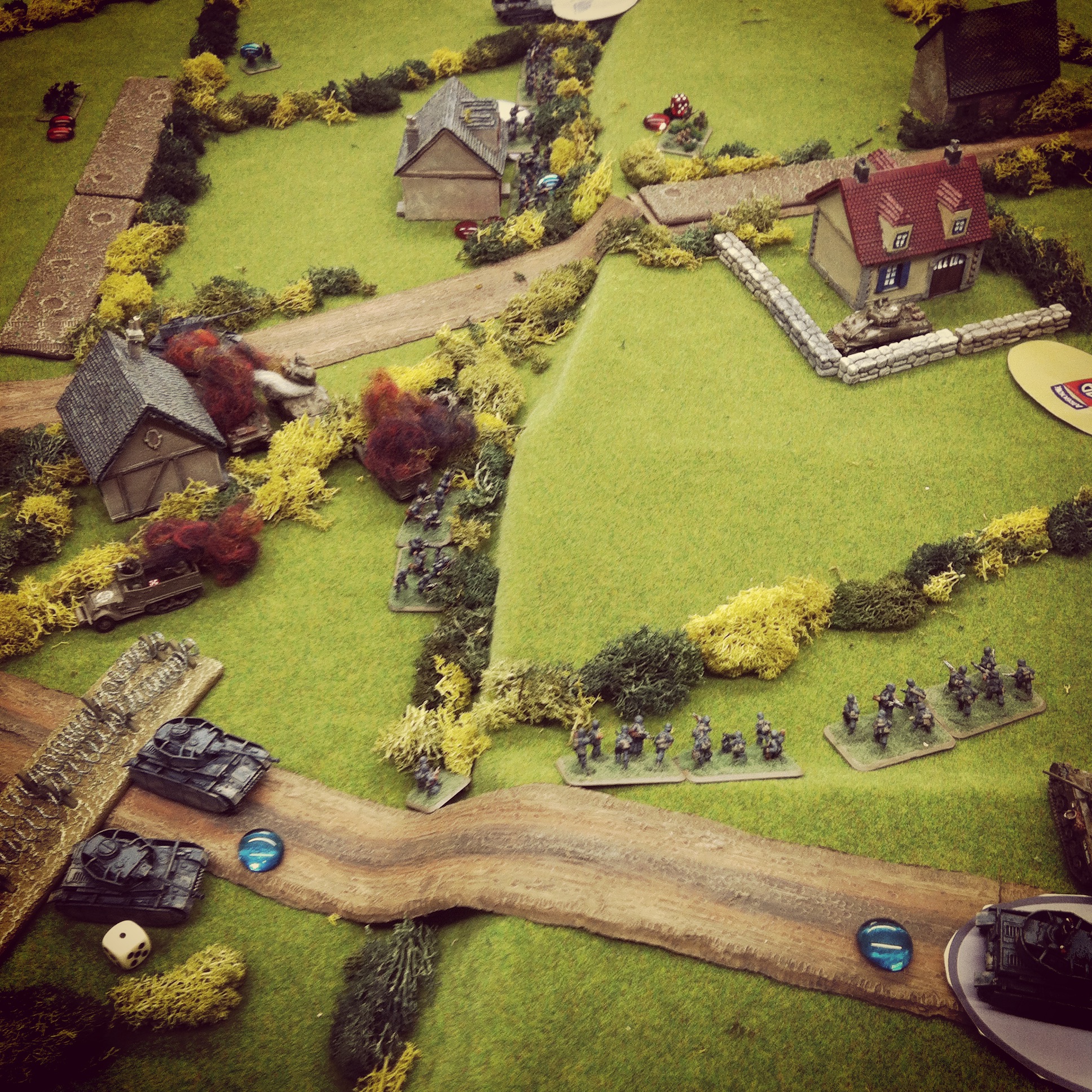 Panzer IVs and Grenadiers move on the US left and expose a Sherman platoon at an objective