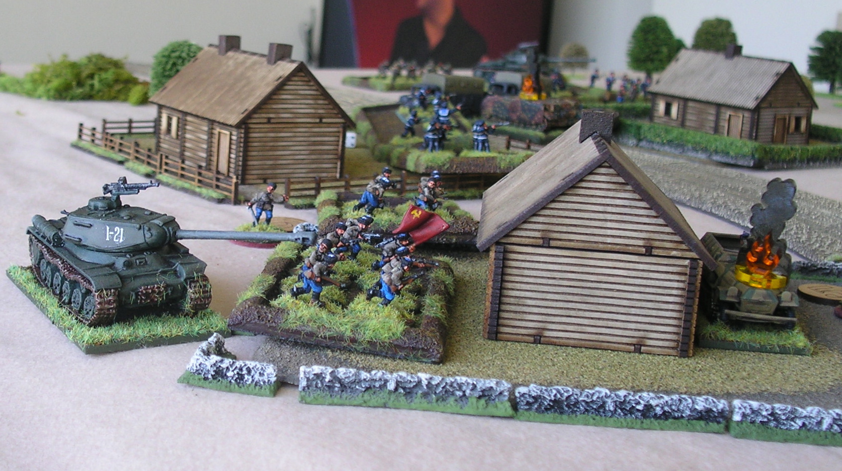 Wooden huts for the Eastern Front from 4ground