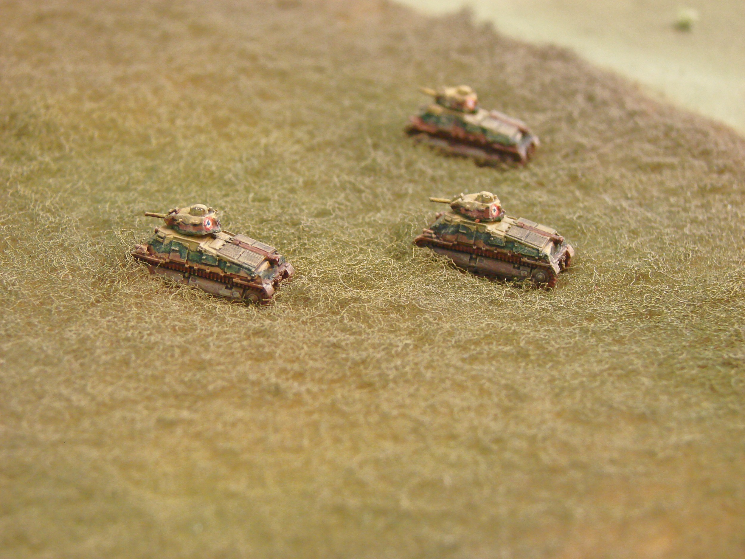 French S-35s Two platoons and a command tank (total of 10 tanks) from the 2e Escadron de Chars of 2e Cuirassiers of the 5e Brigade Legere Mecanique were the sum of the French forces.
