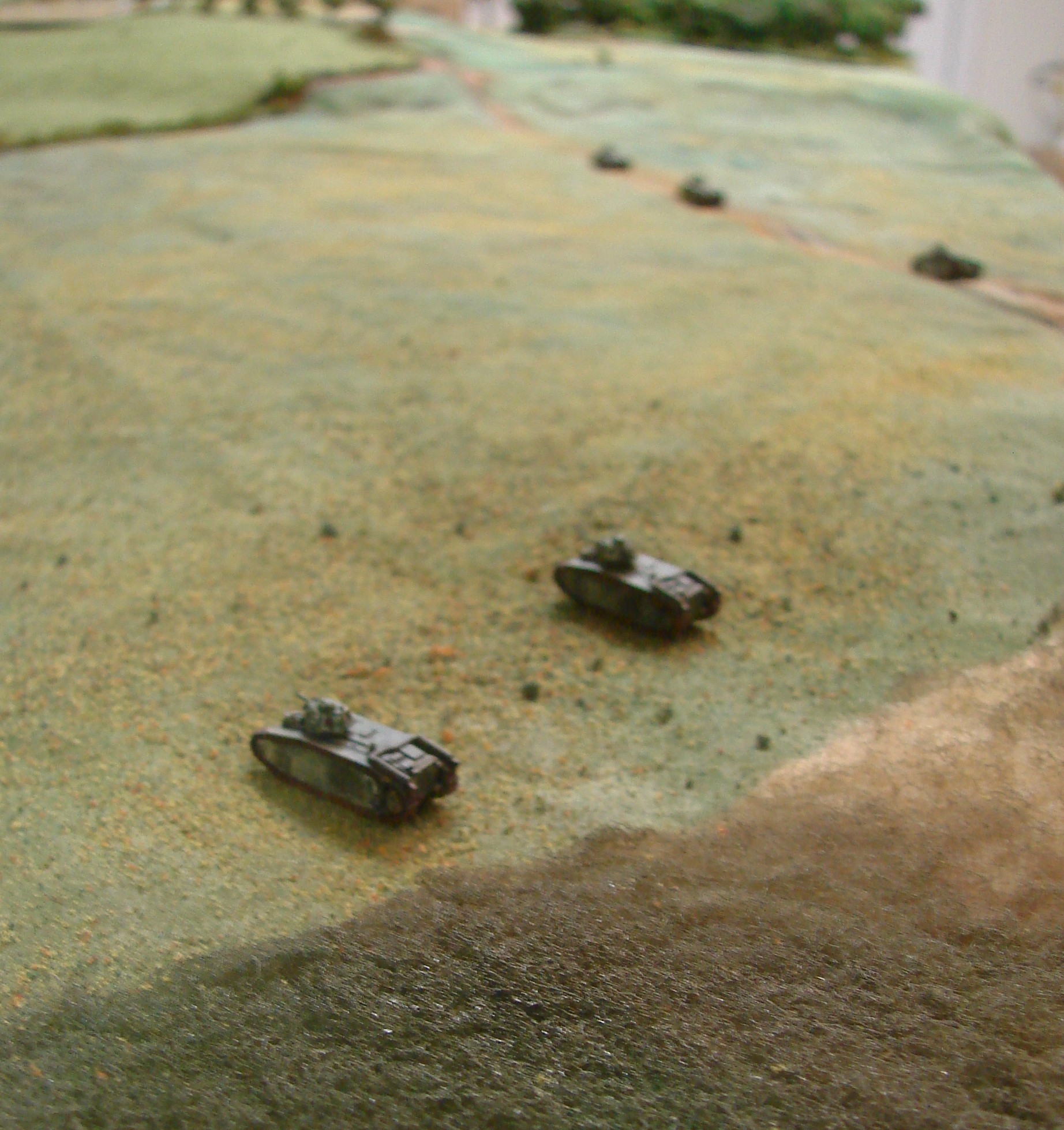 Advance Underway Five of the might Char B are heading towards the Pommery Farm. So far no breakdowns and no enemy fire.