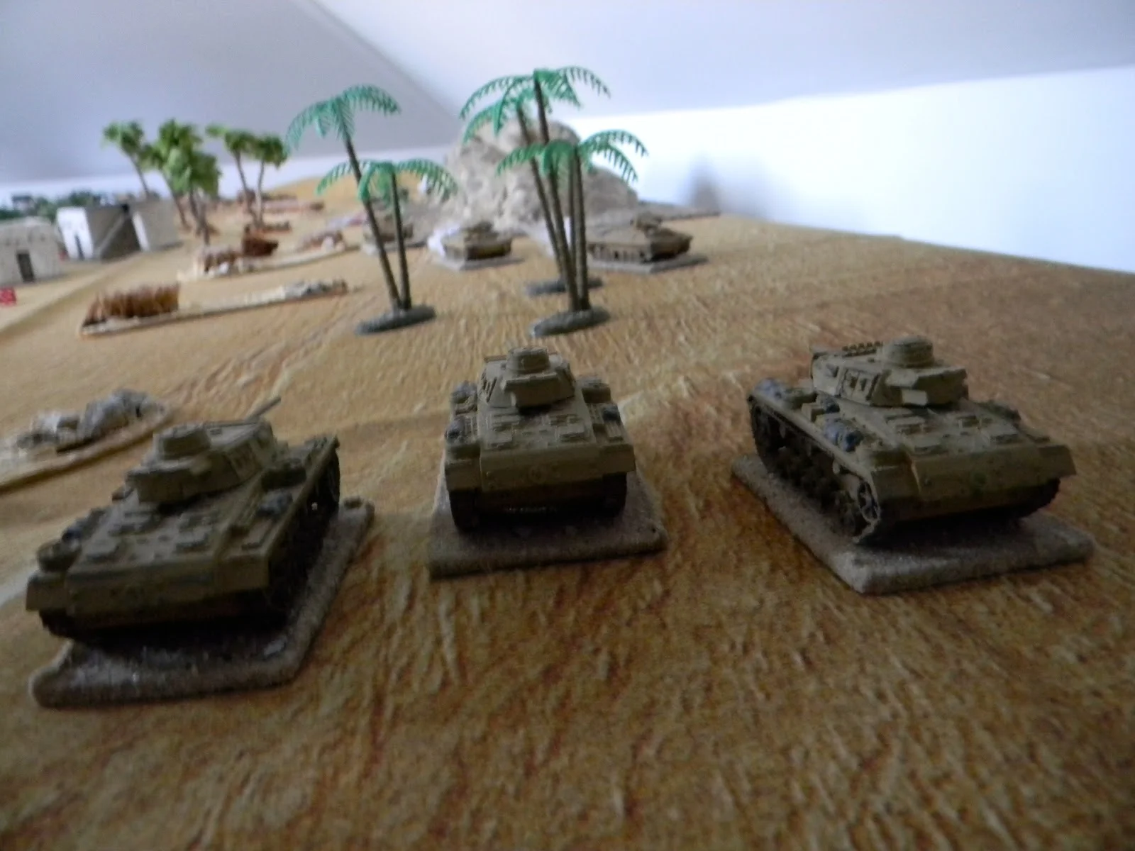   Oh Oh ! The Valentines discover the source of engine noise - Panzer IIIs !  