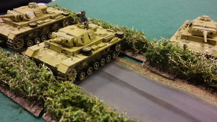 German armour spotted on the left flank. Lovely Pz III models (PSC I think?).