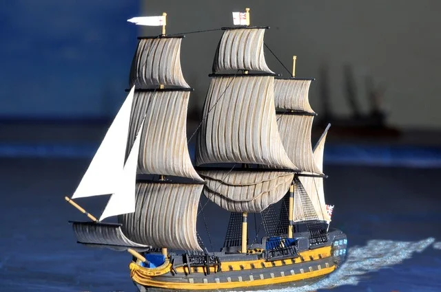Just one of the many ships from WillieB
