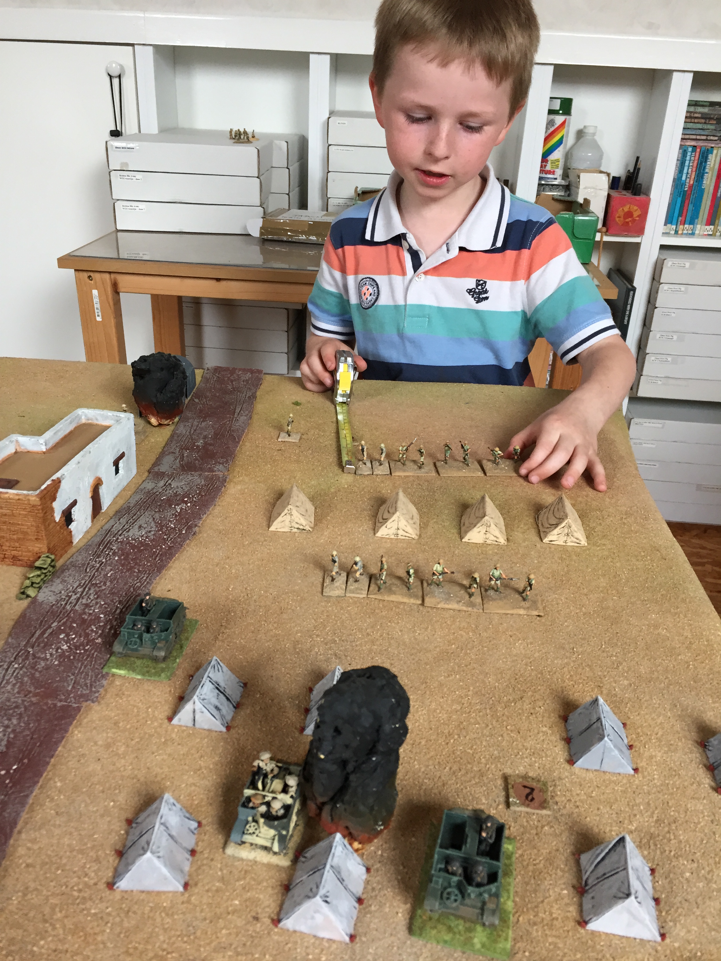 Scottish infantry...and some careful measuring!