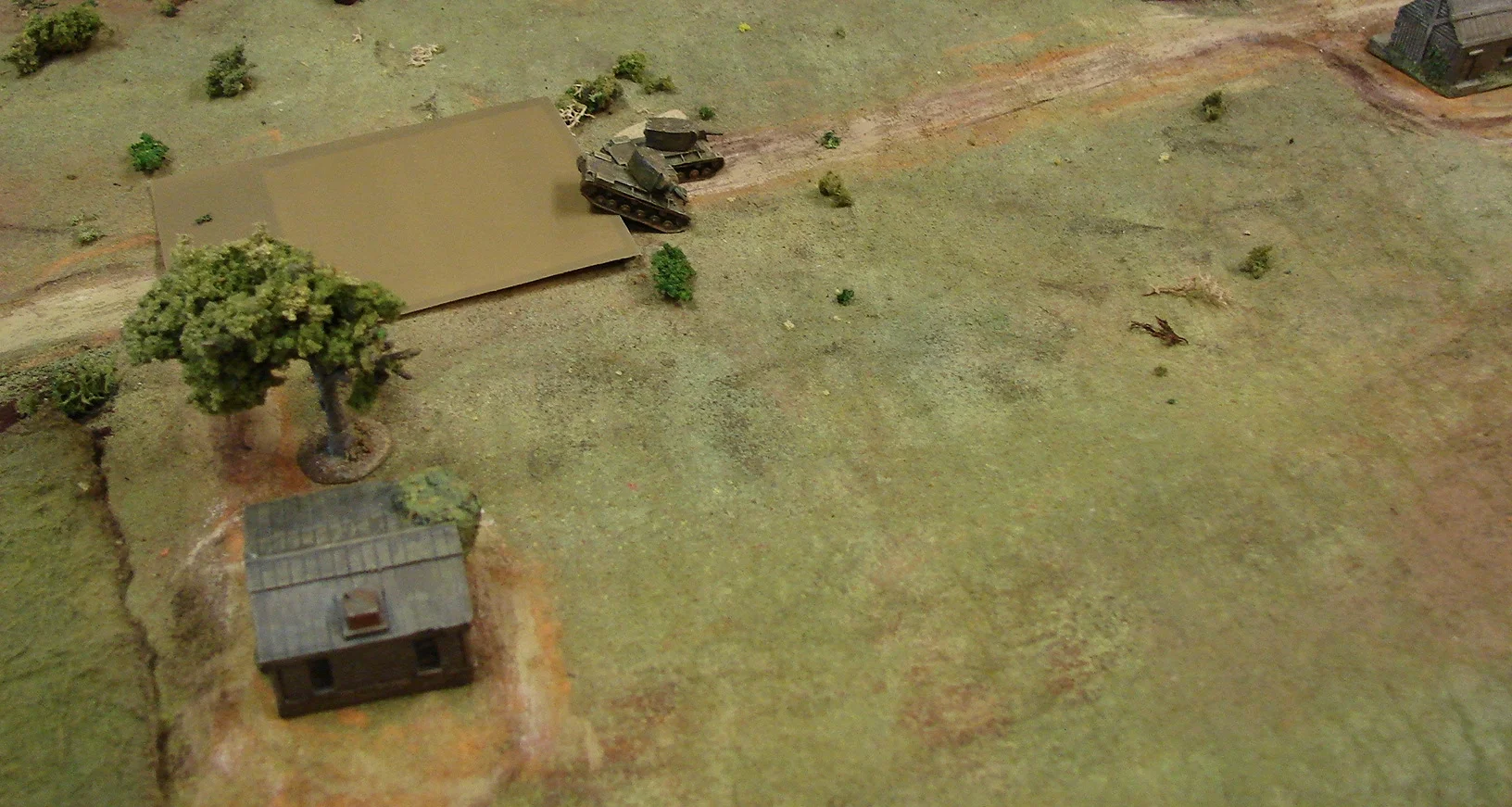 The behemoths get closer The KV-2s are leading more large tanks. The Blind is for some of Davids trailing KV-1s. Brian can see that there are more tanks, he just can't tell the difference between KV-1s and -2s. As far as he is concerned they are just BMFs heading his way!