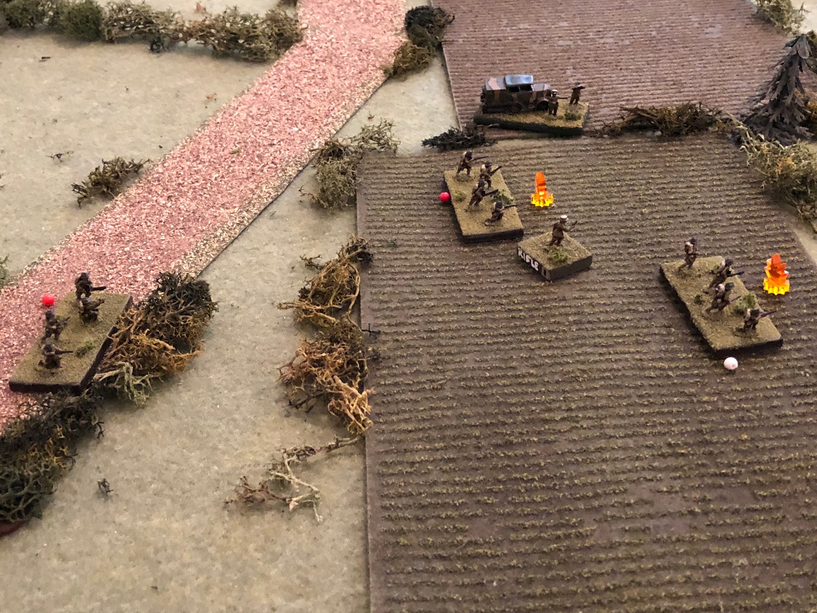  But the only success is in the south, where the French 1st Platoon is getting beat to hell.&nbsp; They had a squad pinned that then failed it's rally and fell back, suppressed (far left), a squad suppressed (center top, with red bead), and a squad s