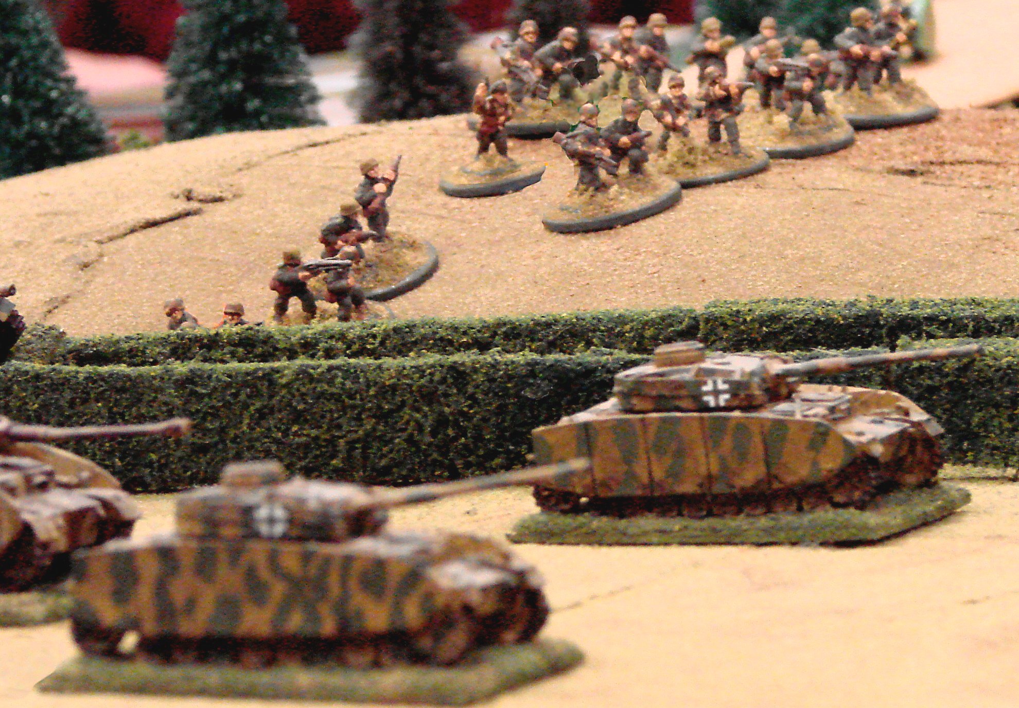 Back on the right flank the Panzers have sorted themselves out after the artillery barrage, and cover the flank of their infantry.