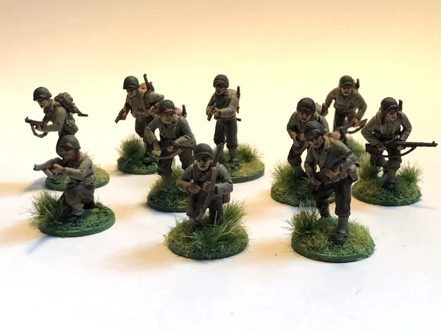(and next two pictures) the remainder of my 28mm Perry US infantry. In total there’s 28 infantry. Some support weapons (30 cal, bazooka and sniper) and then the remaining 23 infantry - two squads plus senior leader.