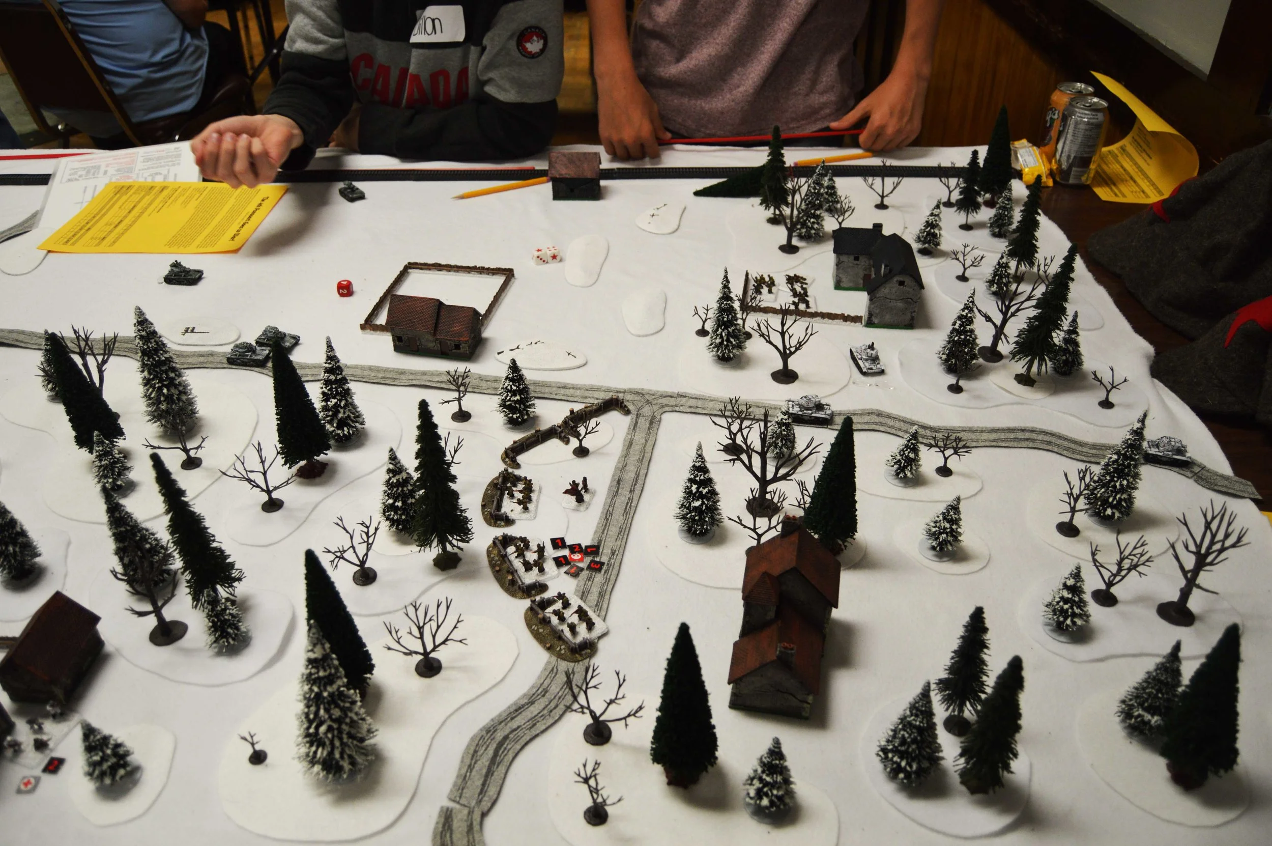  The dug-in soviets have lost a rifle section and their MMG. It is not looking good for the defenders. Kapitan Arkhipov's own vehicle has also taken some damage, being caught in the flank by the Finnish Vickers tanks. As a result, Arkhipov has been i