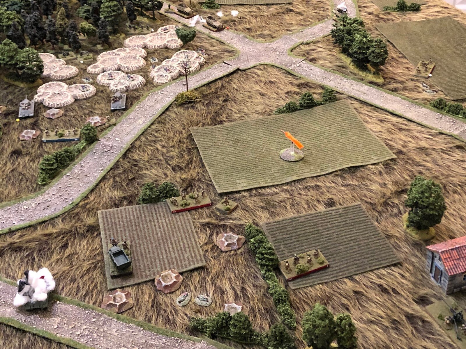  After being roughed up earlier by the German 120mm mortars, the Soviet 1st Rifle Platoon finally begins moving up in the Soviet center again (center left, from bottom center).  