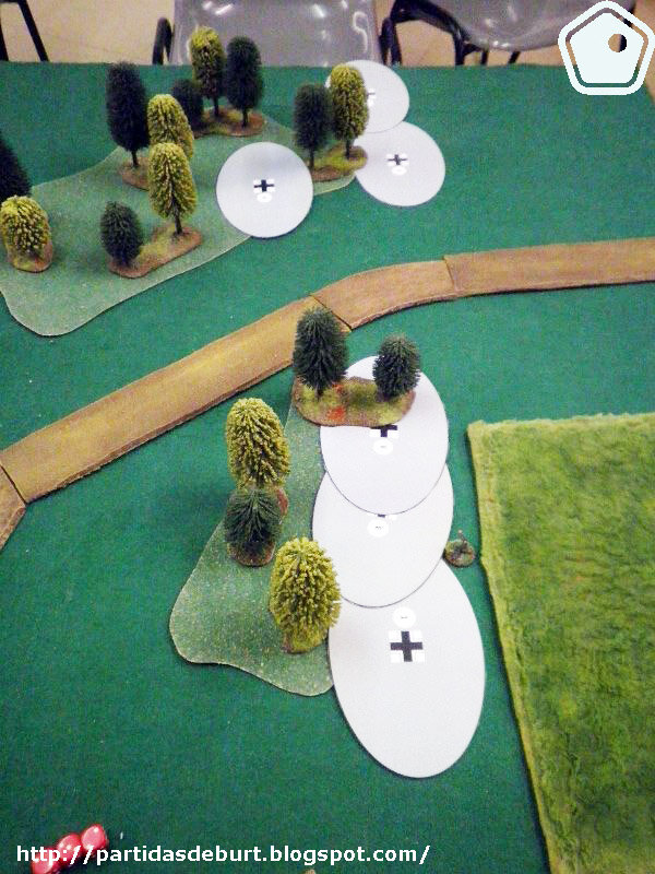  The rest of the units are more difficult to spot, as the British left flank is covered by a couple of forests. 