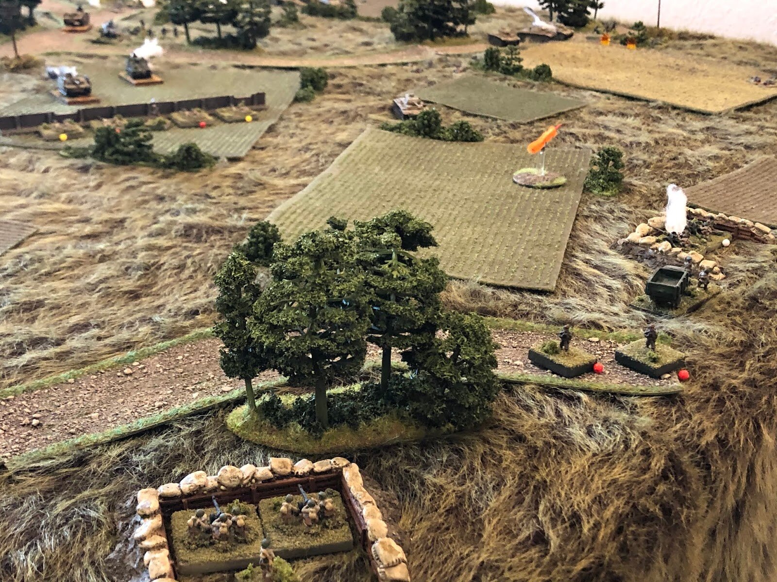 And as the ATG gunners are running (far right bottom), the Soviet MG Platoon (bottom left) continues firing on the remnants of the German 2nd Company's assault force (top right)...