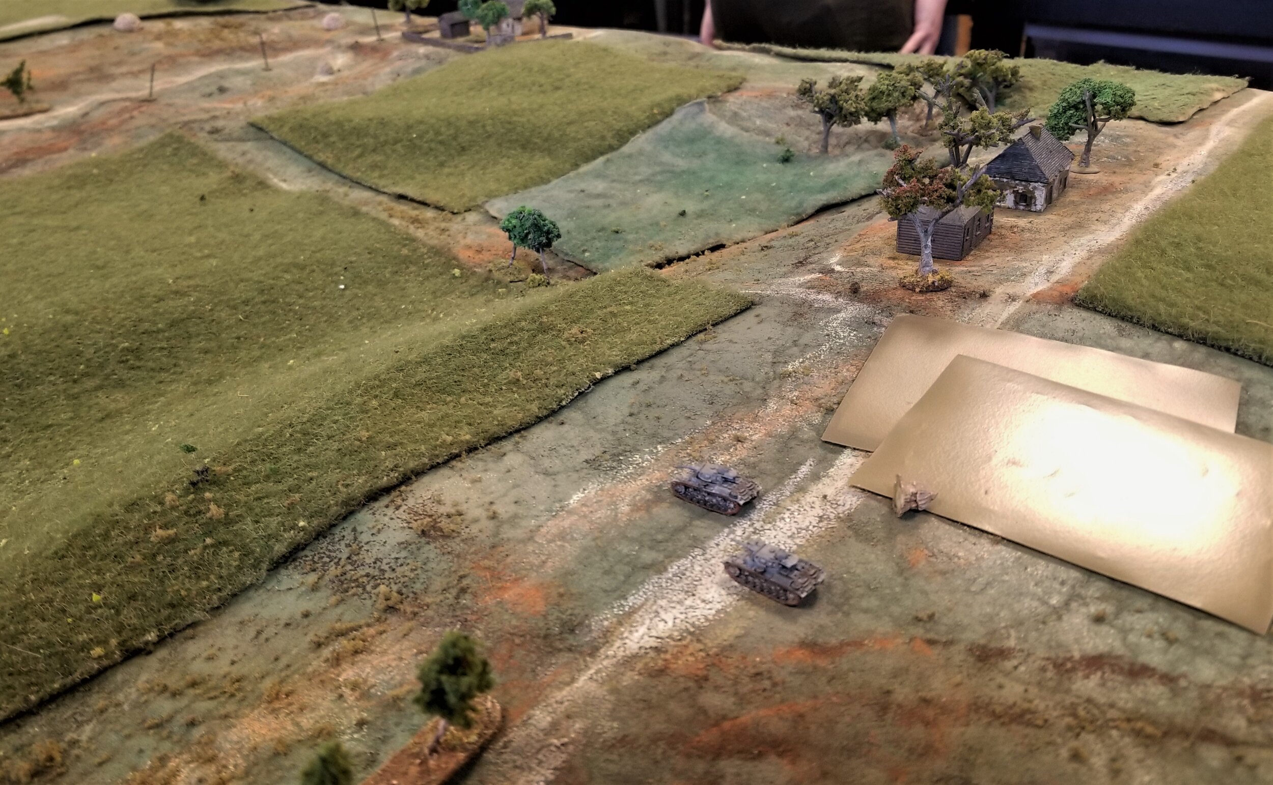Germans gain the first ridge line