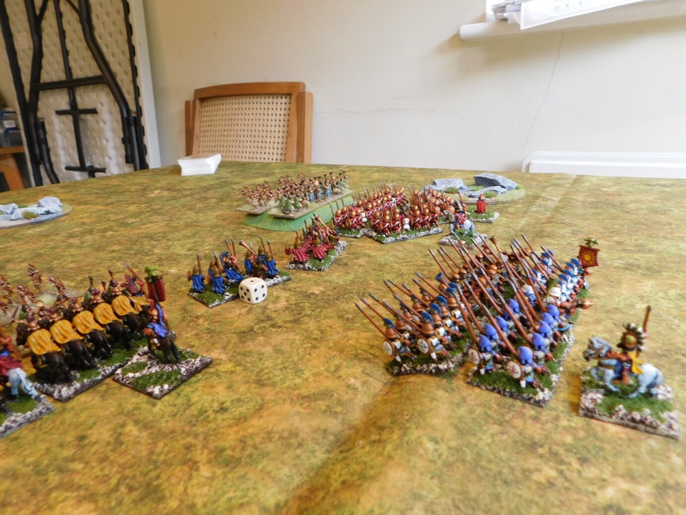 The other unit of axemen is having more success, but there's a lot of Hoplites to get through!!