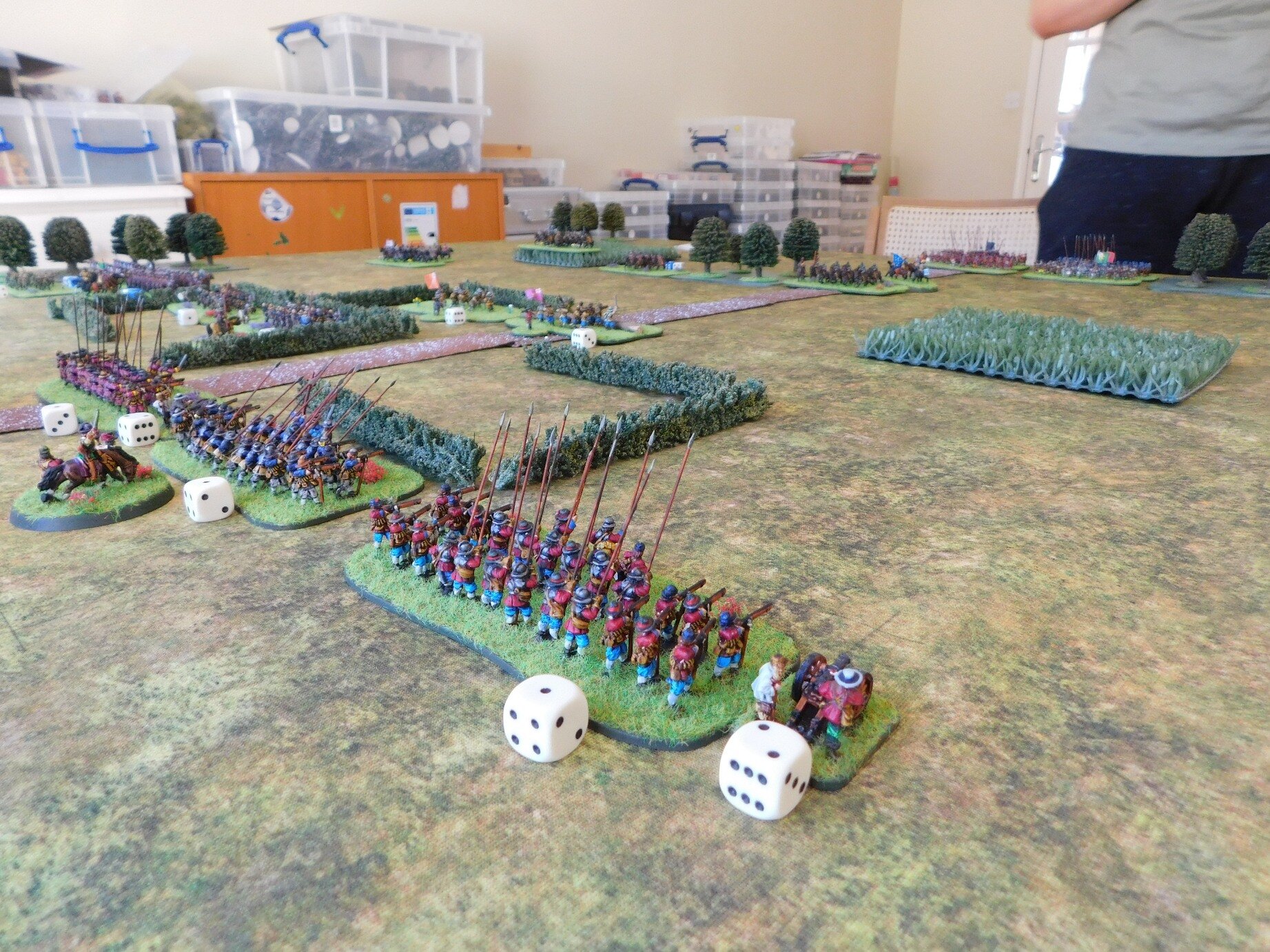 In the centre: my pike-heavy infantry 
