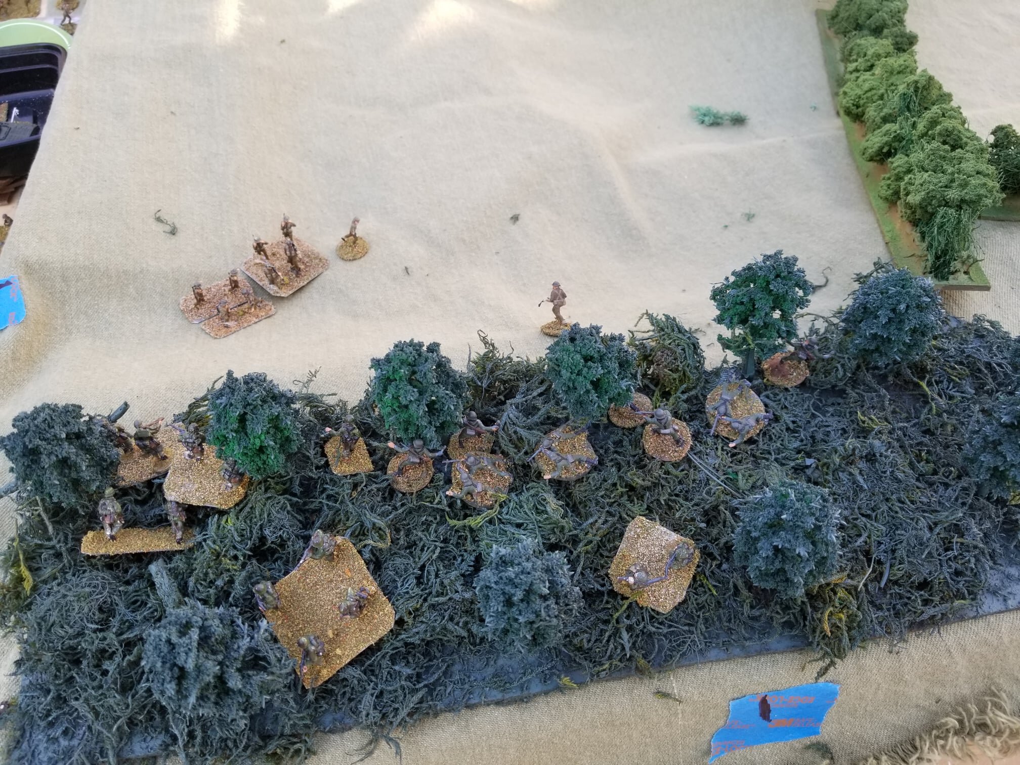  Panzergrenadiers stream through the woods after shattering the last of the Polish platoon. The Polish HQ squad tries to hold them off. 