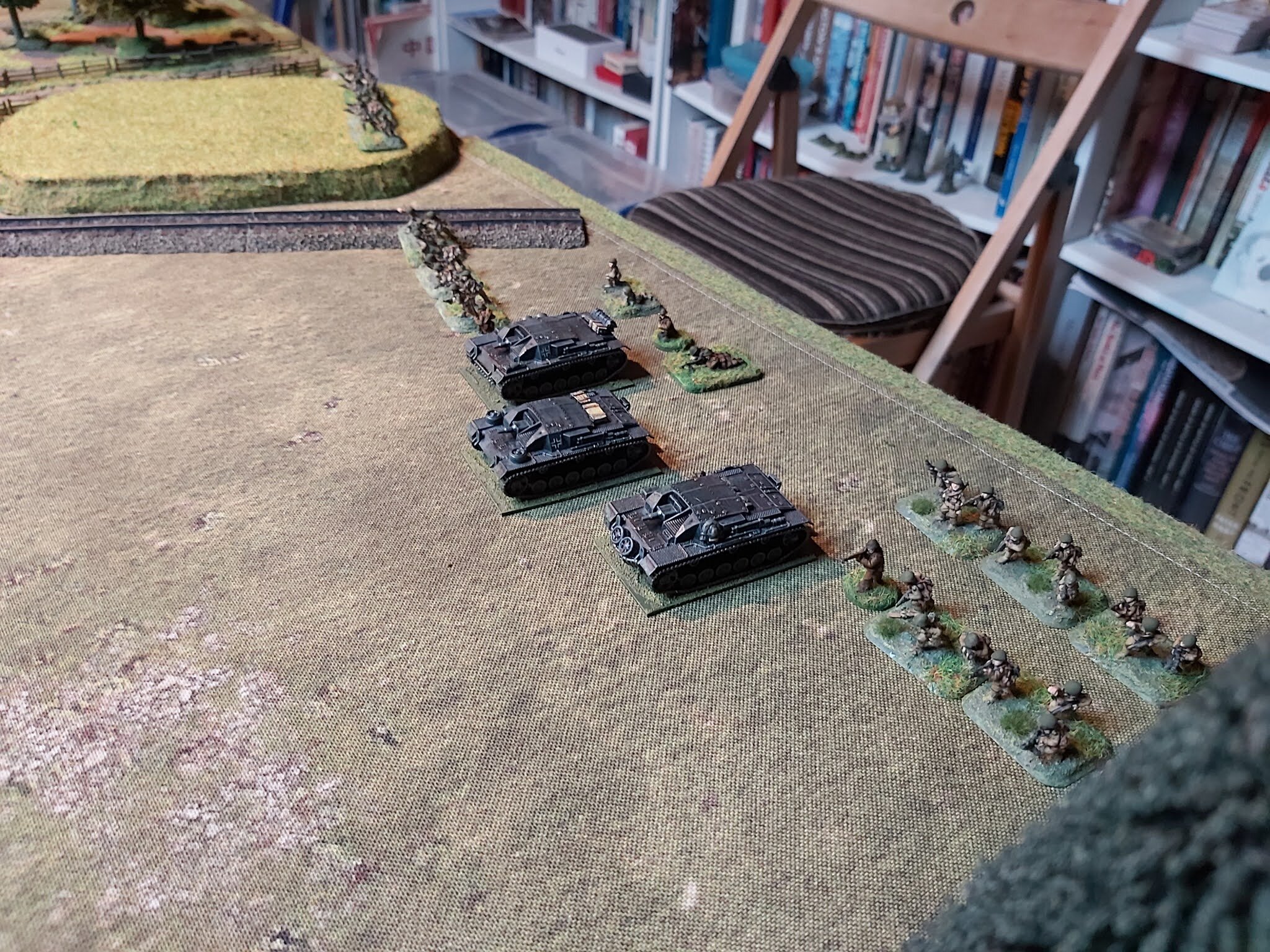 The Romanians consisted of two platoons of infantry, each with about 40 men in, one supported on the left flank by three StuG IIIs that had joined their cause. 