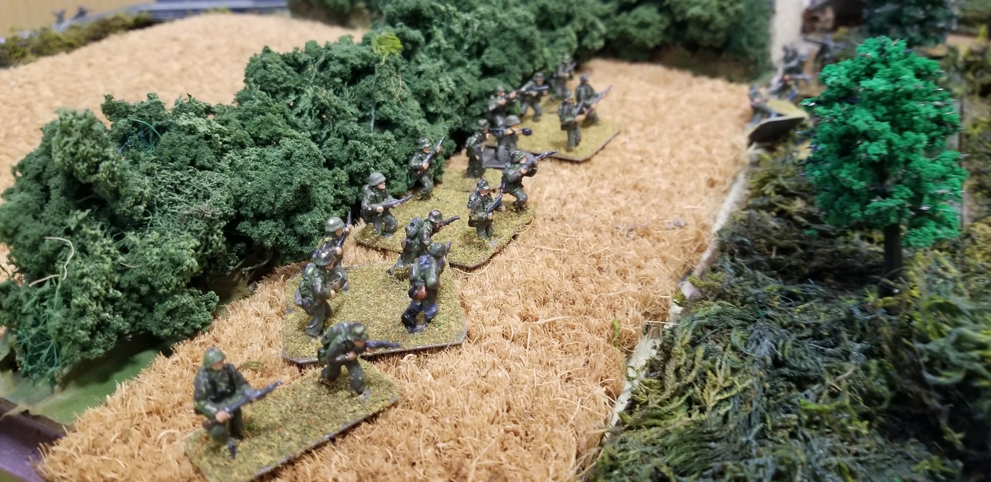 Panzergrenadiers overwhelm the Canadian left flank.