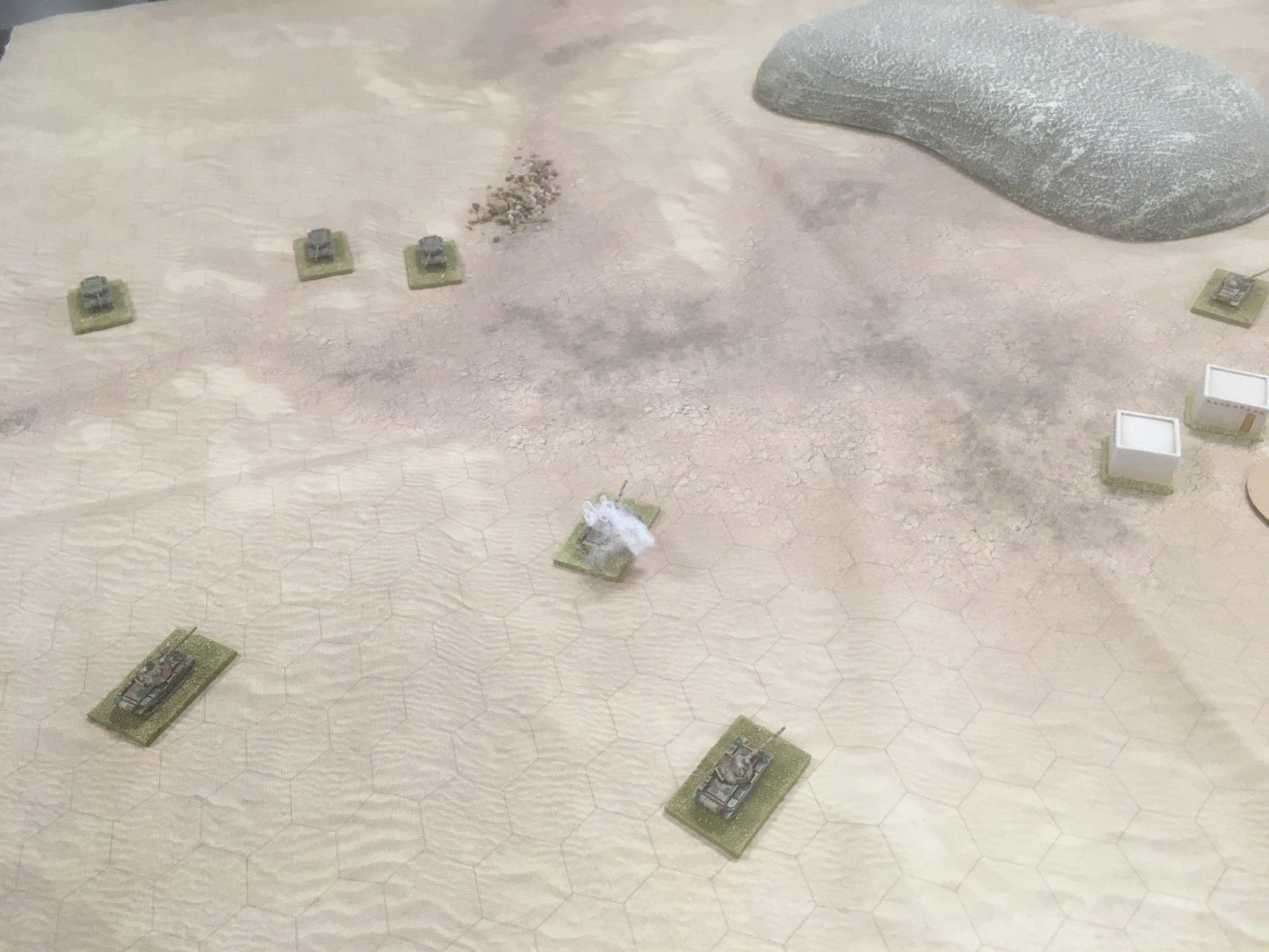 On the Egyptian left the IDF advanced into the flank of the T-62 platoons.